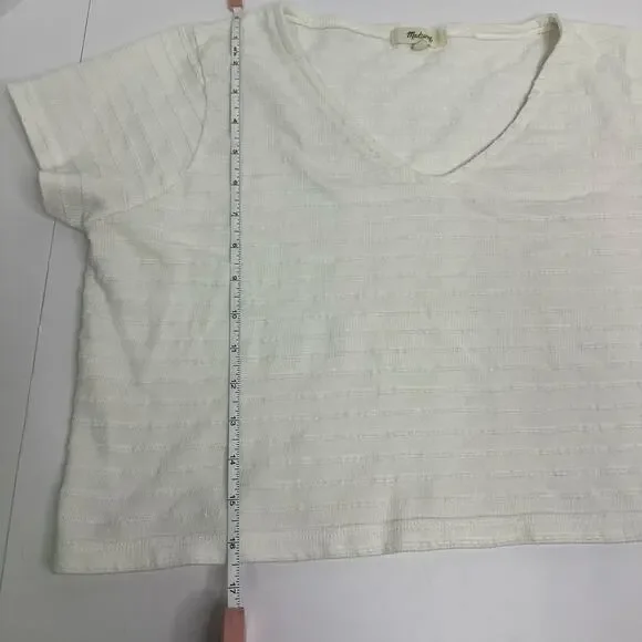 Madewell Cream Textured Cropped V-Neck Tee Size M - Picture 6 of 10